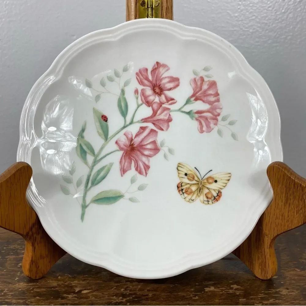 Lenox Butterfly Meadow party plate 6.5 inches round